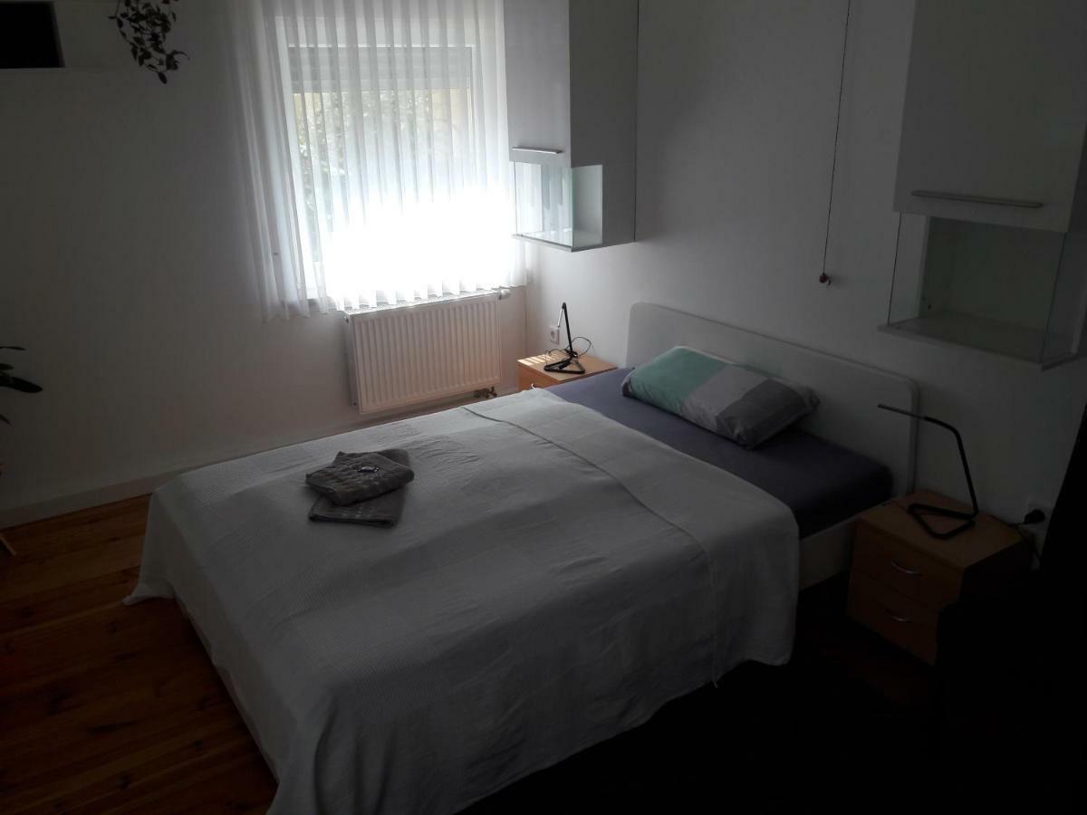 Ferienwohnung Lerchennest Georgensgmund Luaran gambar
