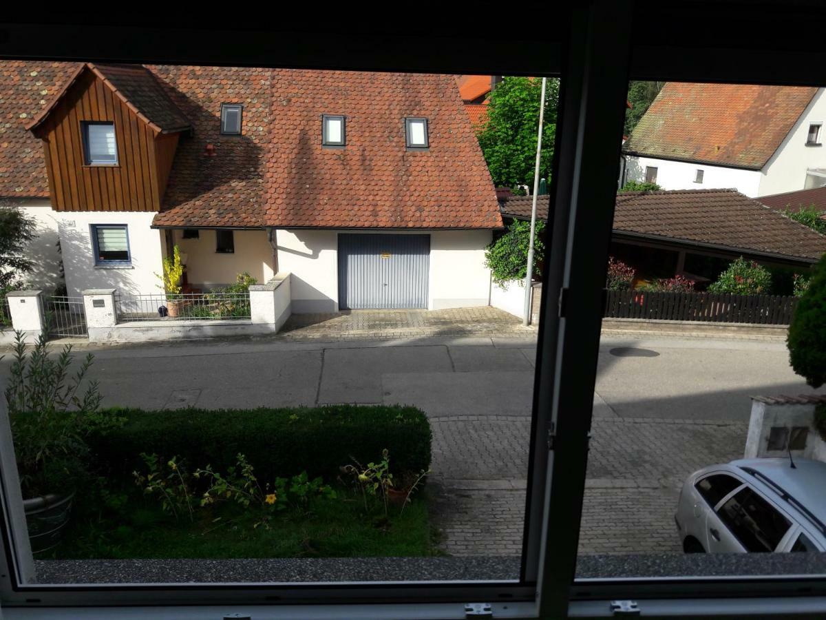 Ferienwohnung Lerchennest Georgensgmund Luaran gambar